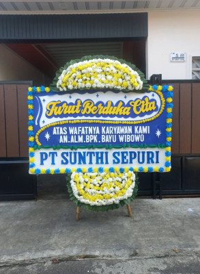 Papan Bunga Duka di Sekip