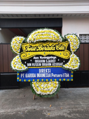 Papan Bunga Duka di Sekip